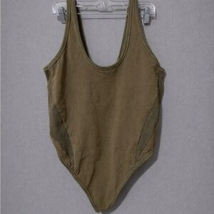 Skims outdoor basics bodysuit sz 4XL